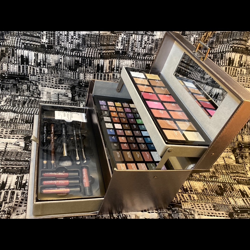 BEAUTY BOX- $200 Value